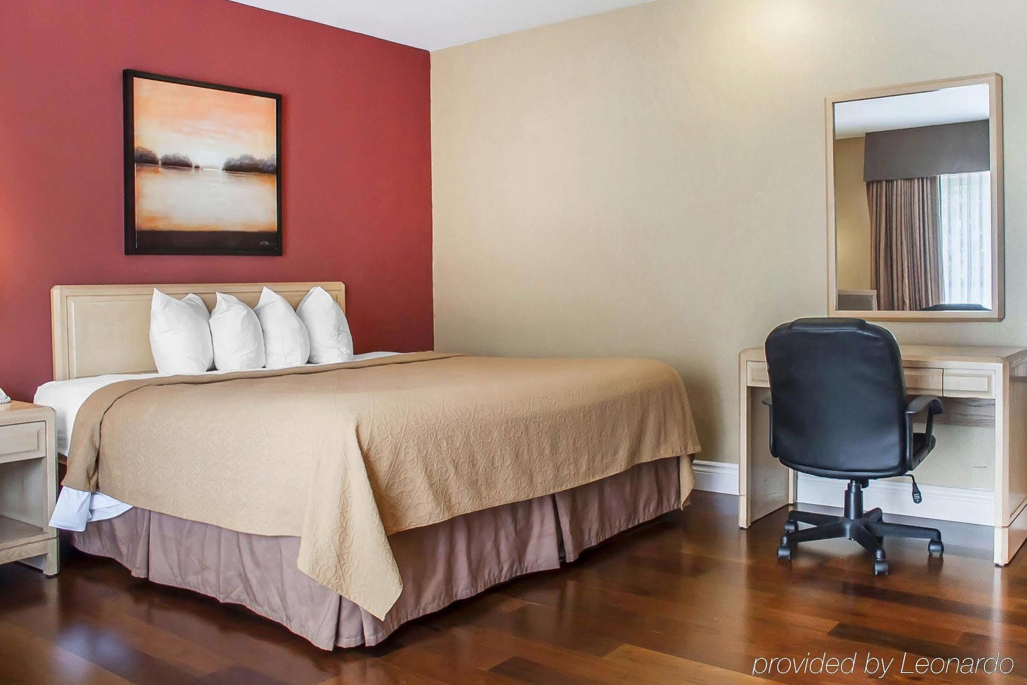 Hotel Quality Fallsview Cascade 3*
